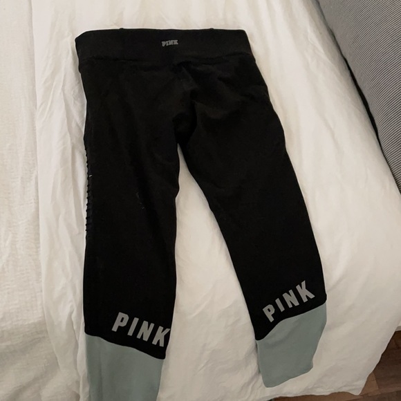 Pink leggings - Picture 2 of 3